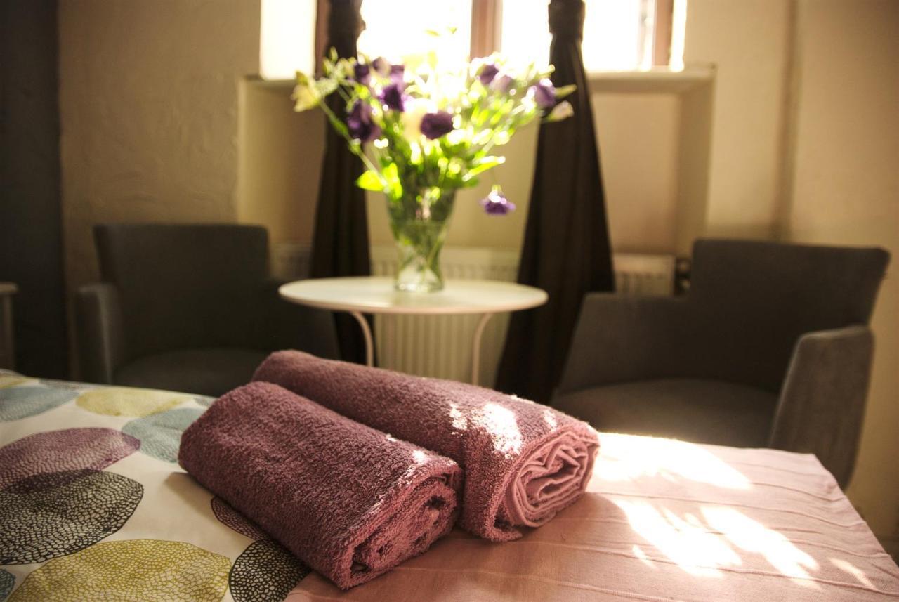 Rosemary'S Private Ensuite Rooms In Old Town Poznan Oda fotoğraf